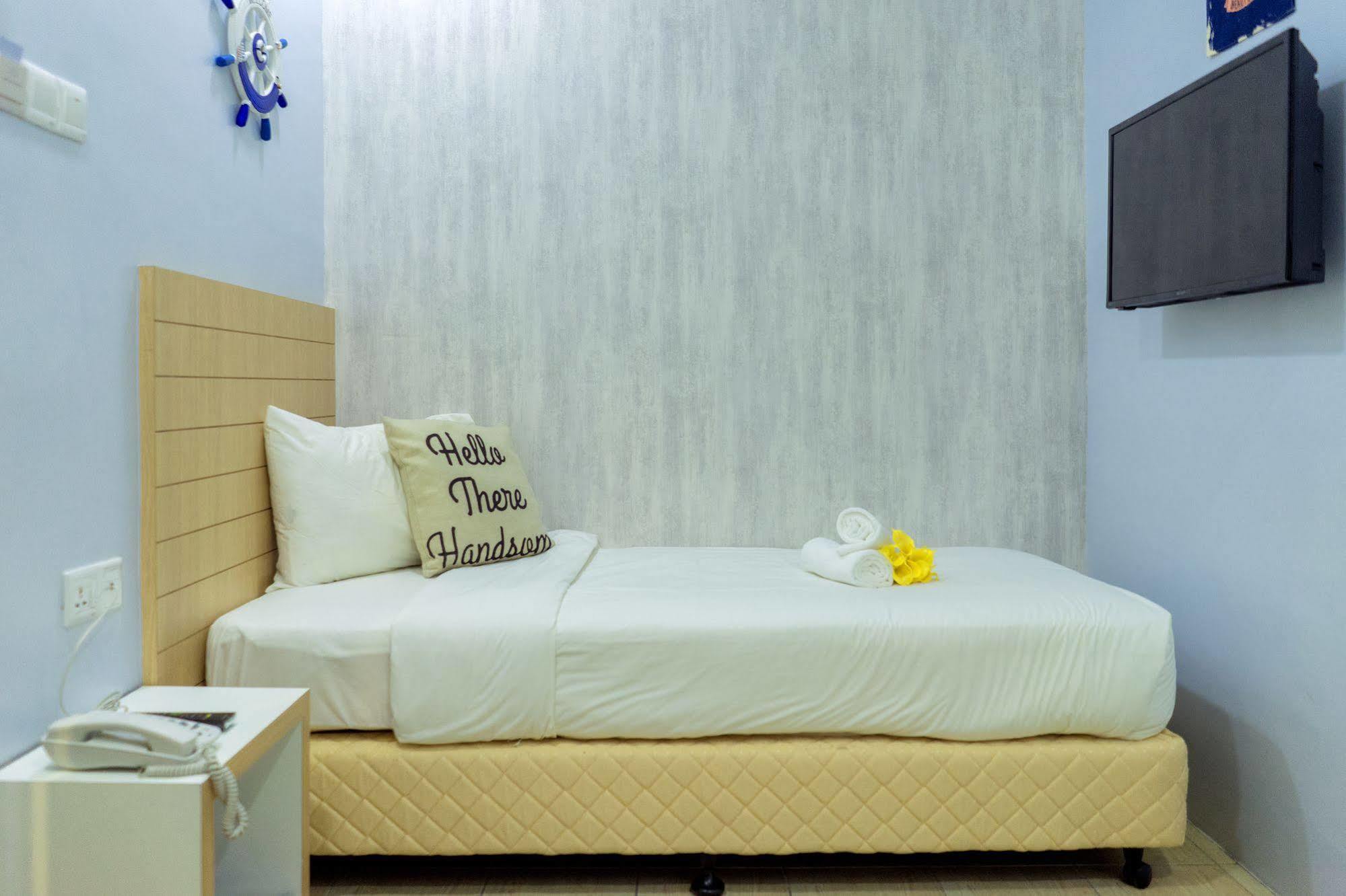 Lighthouse Hotel & Shortstay @ Damansara Uptown Petaling Jaya Zewnętrze zdjęcie