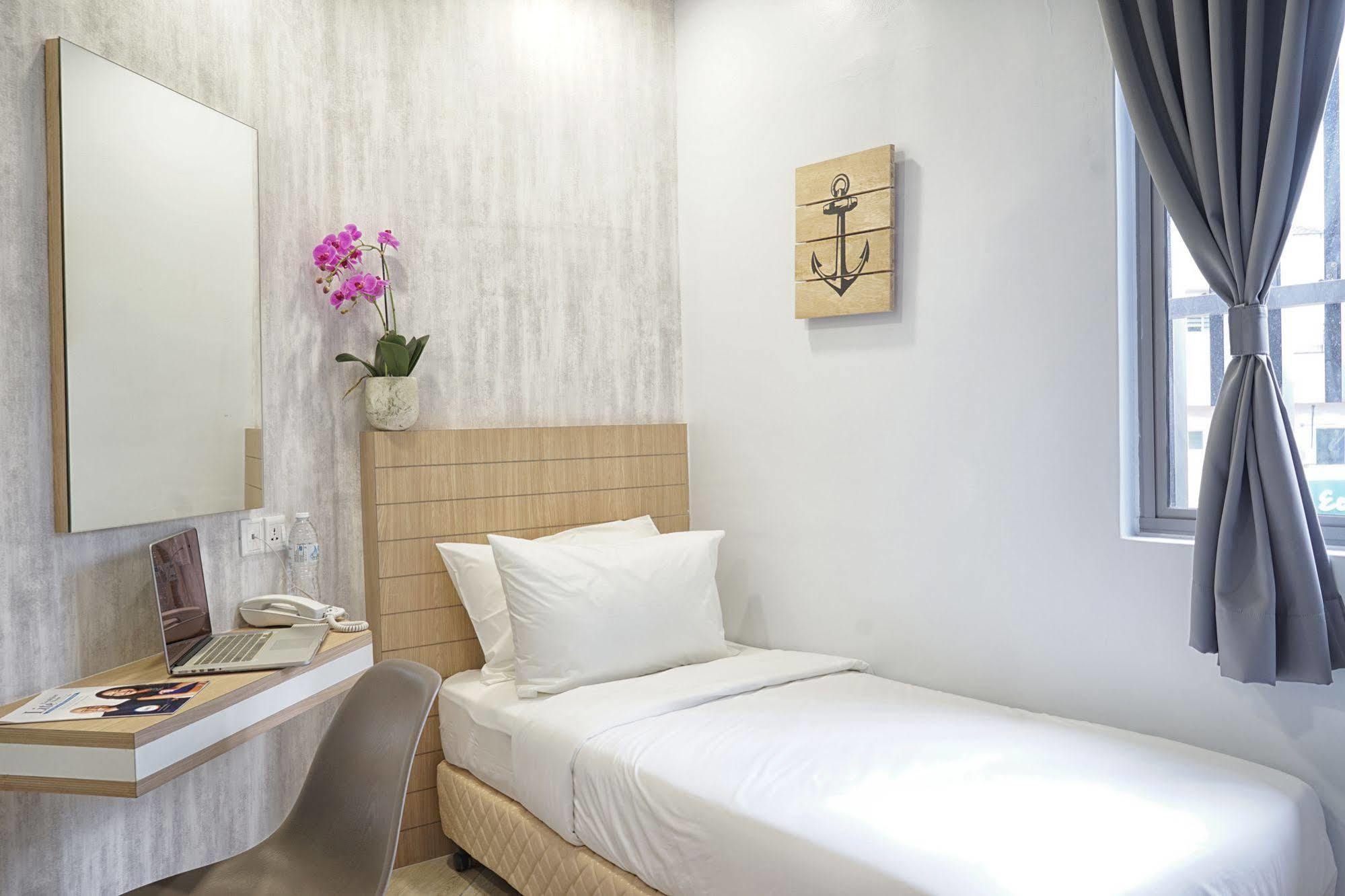 Lighthouse Hotel & Shortstay @ Damansara Uptown Petaling Jaya Zewnętrze zdjęcie