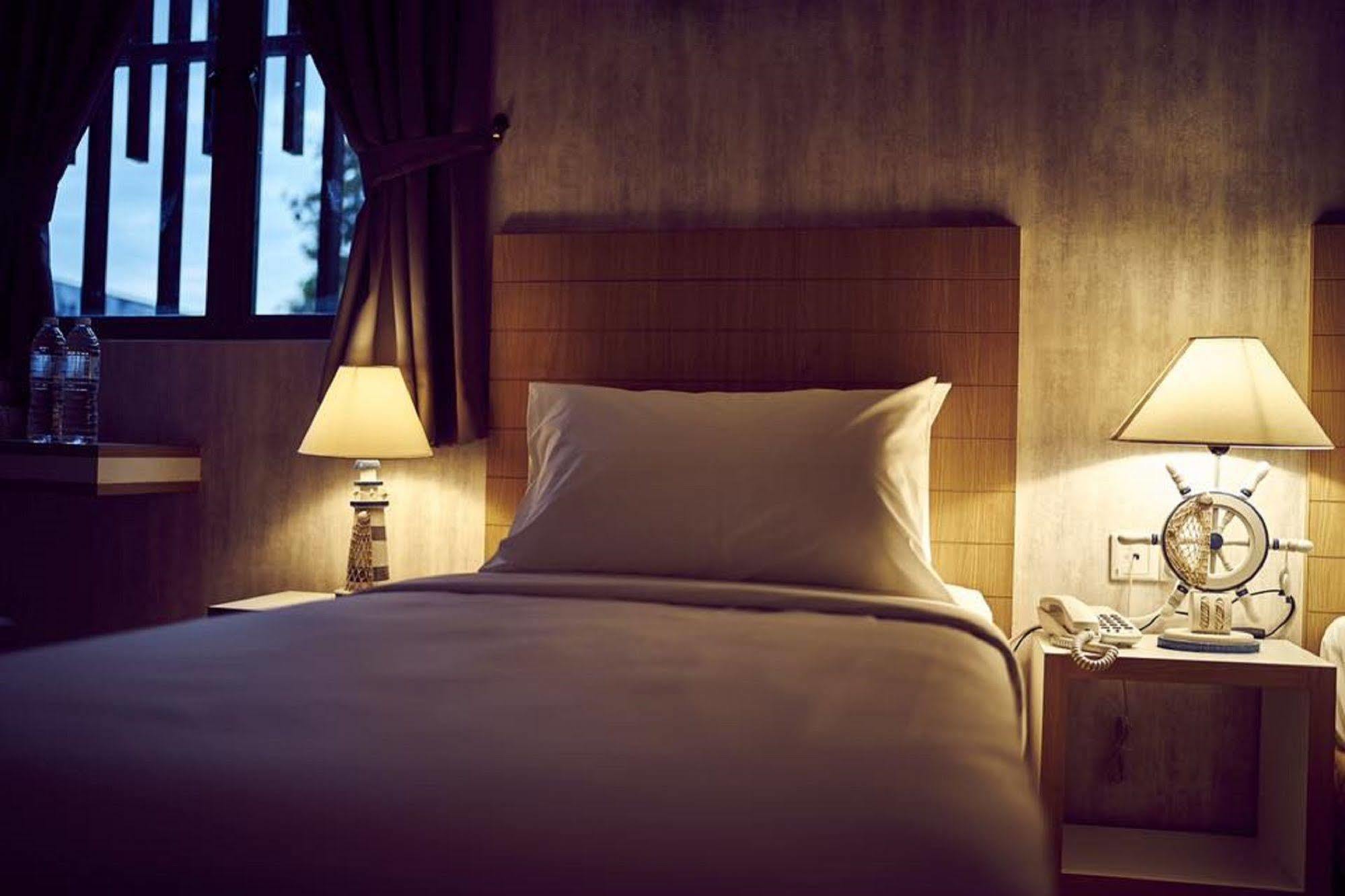 Lighthouse Hotel & Shortstay @ Damansara Uptown Petaling Jaya Zewnętrze zdjęcie